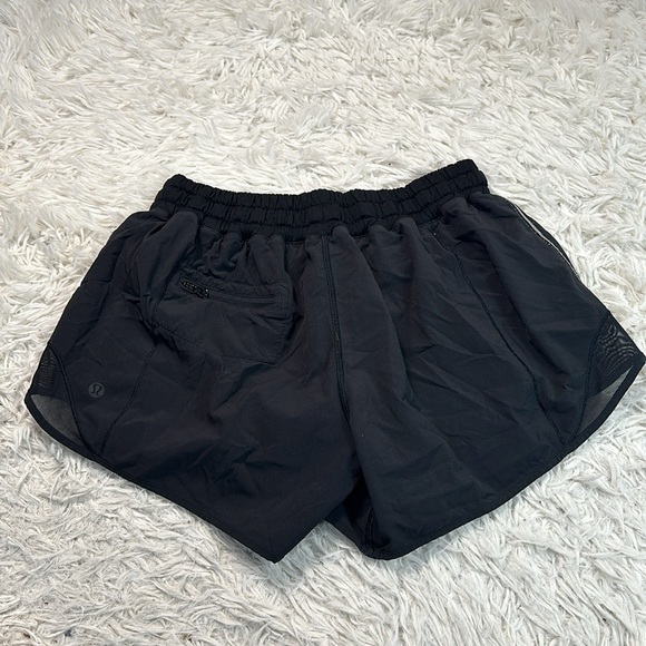 Lululemon Hotty Hot Short II *Long 4" Black - Picture 6 of 8